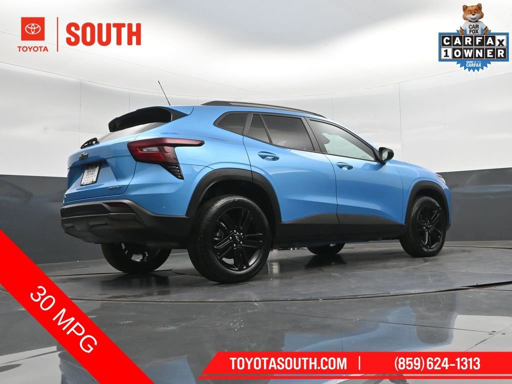 Used 2025 Chevrolet Trax ACTIV w/ Driver Confidence Package FWD image 33