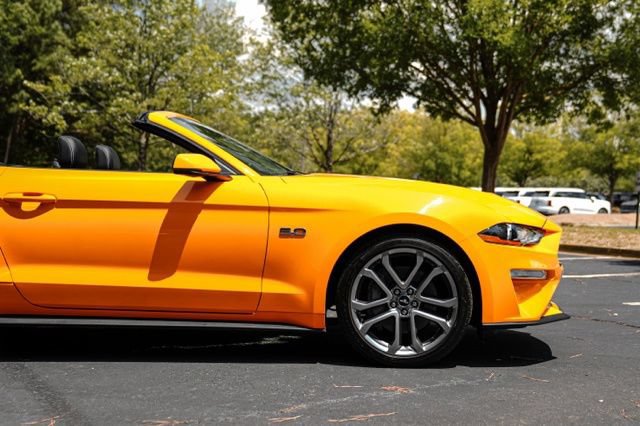 Used 2018 Ford Mustang GT Premium w/ Equipment Group 401A RWD image 10