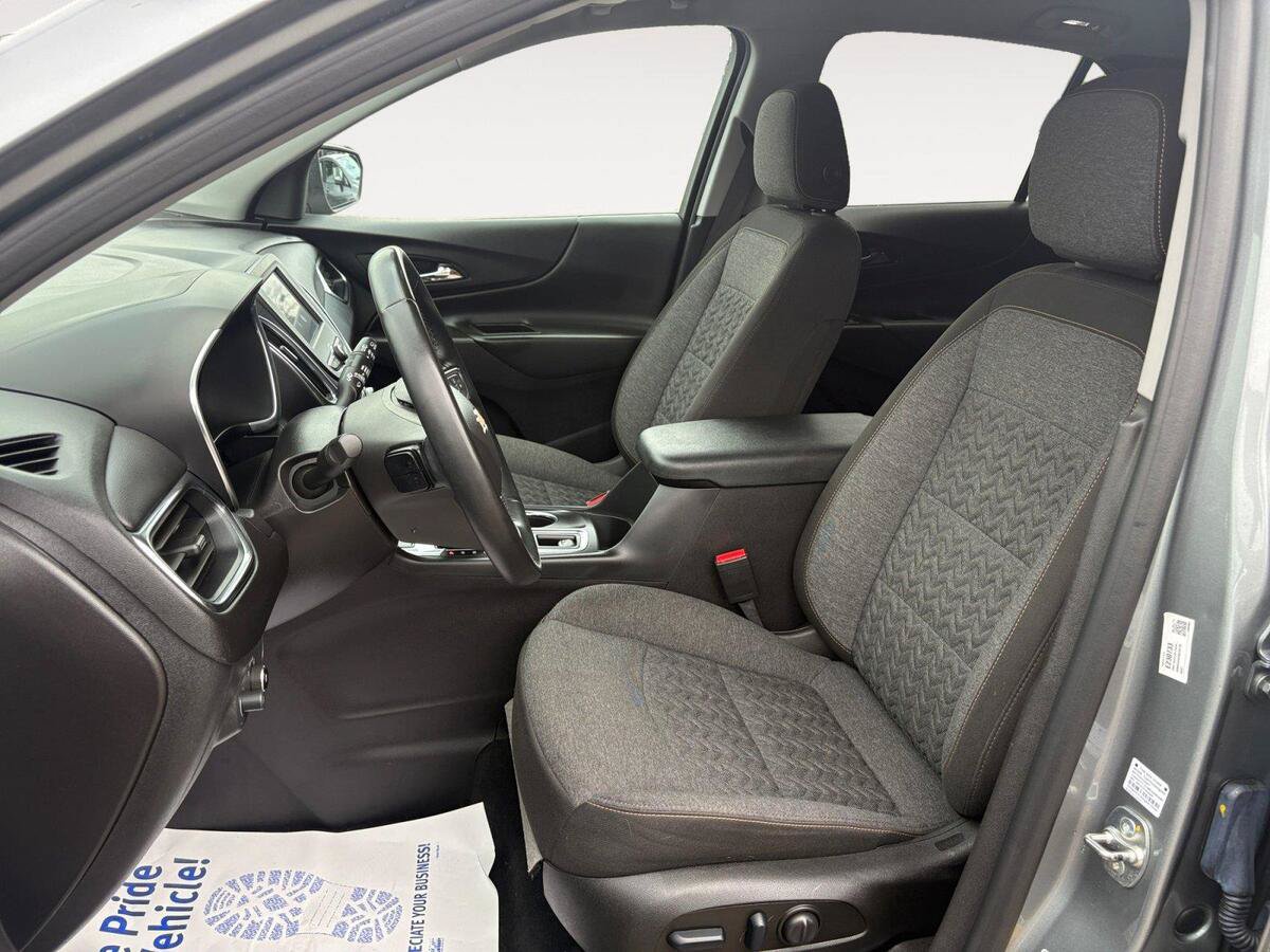 Used 2024 Chevrolet Equinox LT AWD/4WD image 9
