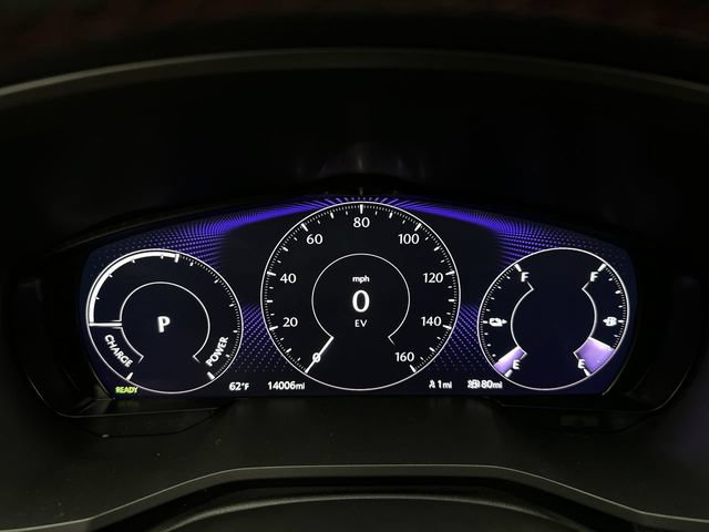 Certified 2025 MAZDA CX-70 Plug-In Hybrid w/ Premium Plus AWD/4WD image 15