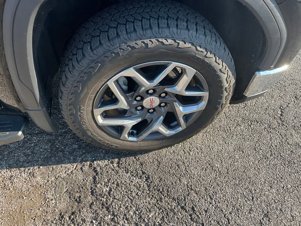 Used 2022 GMC Sierra 1500 SLT w/ SLT Premium Plus Package image 31