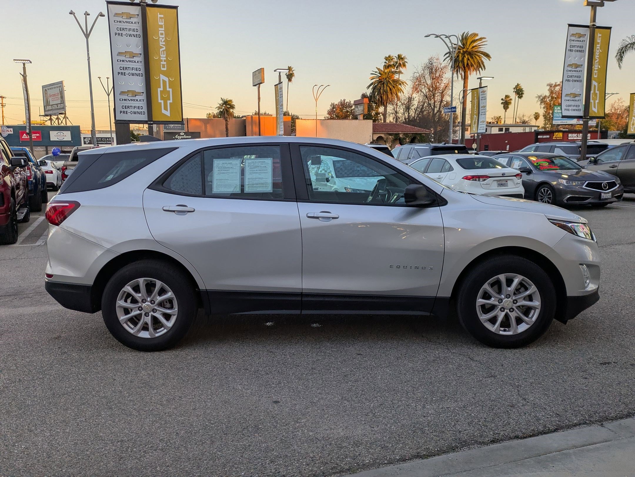 Used 2021 Chevrolet Equinox LS image 4