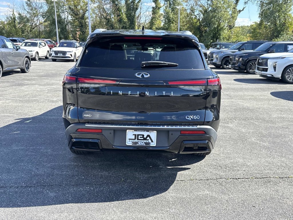 Certified 2023 INFINITI QX60 Luxe w/ Performance Audio Package AWD/4WD image 26