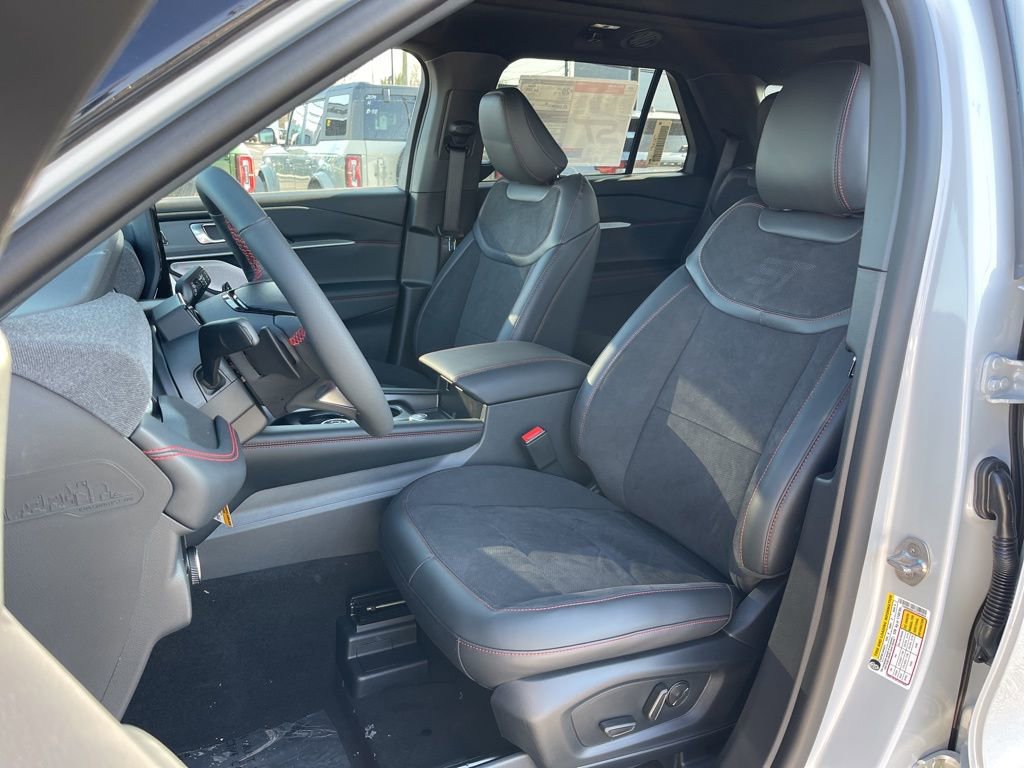 New 2026 Ford Explorer ST w/ Sun And Sound Package image 18