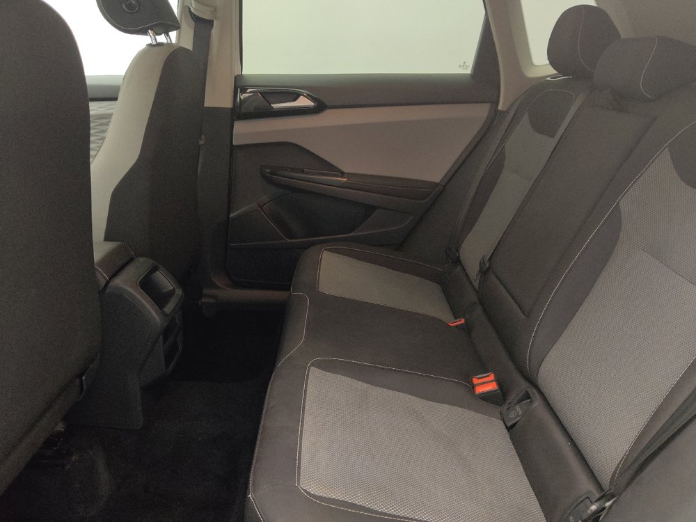 Used 2024 Volkswagen Taos S w/ MDO Package FWD image 18