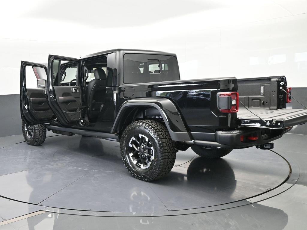 New 2026 Jeep Gladiator Rubicon w/ Steel Power Dome Hood Package AWD/4WD image 71