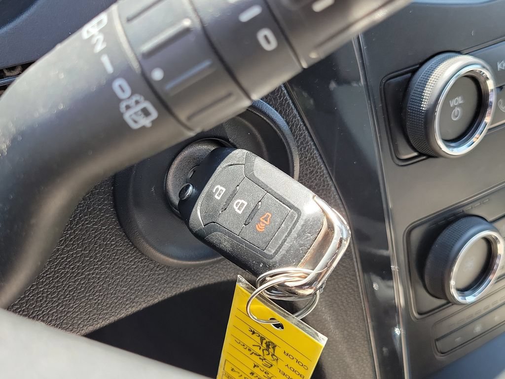 Used 2018 Ford Explorer FWD image 35
