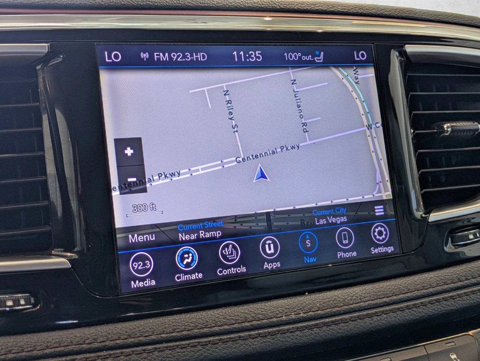 Used 2019 Chrysler Pacifica Limited FWD image 13