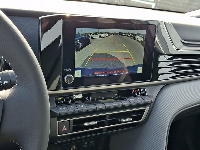 Certified 2026 Toyota Camry SE AWD/4WD image 8