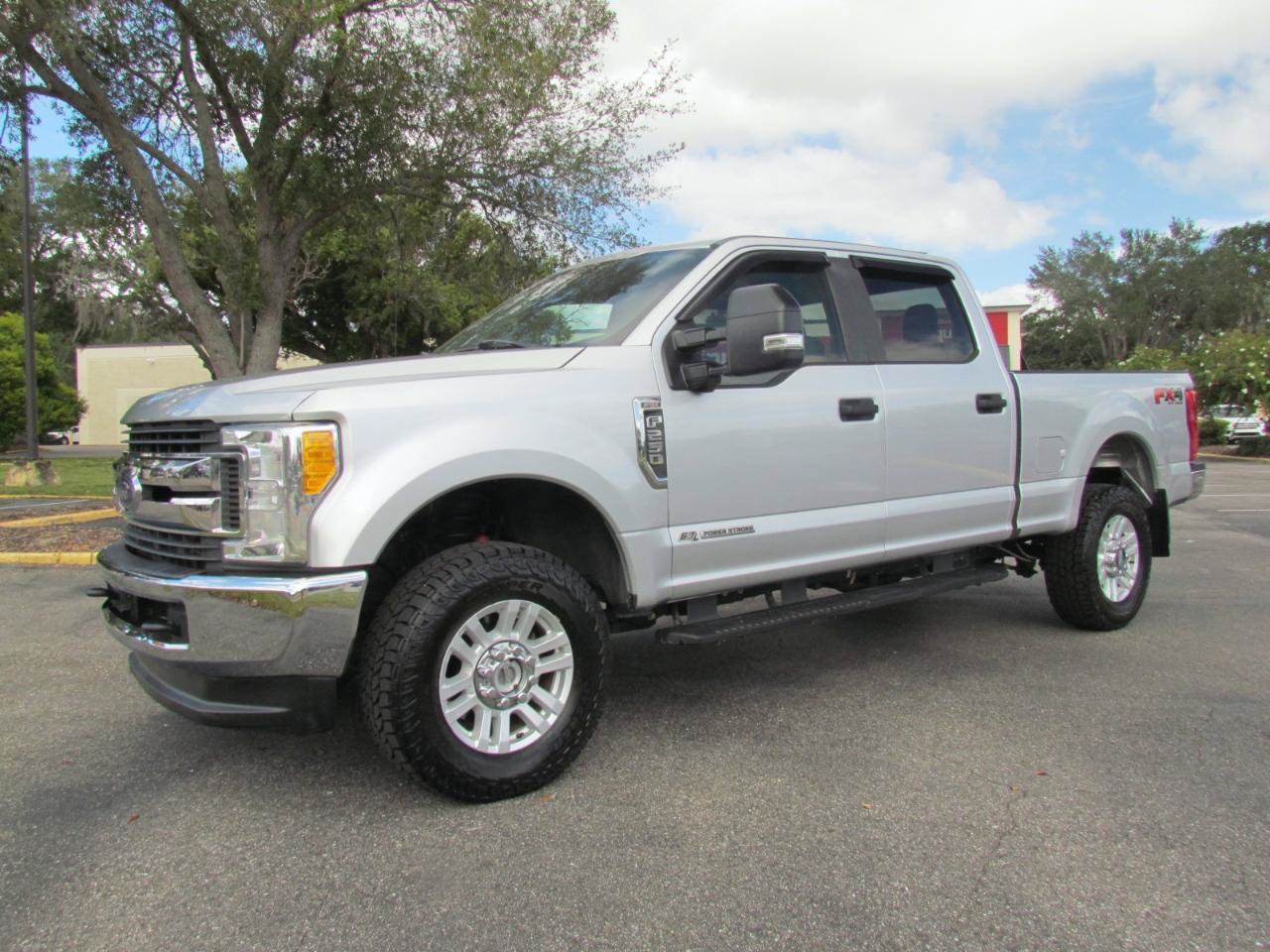 Used 2017 Ford F250 XL w/ STX Appearance Package AWD/4WD image 2