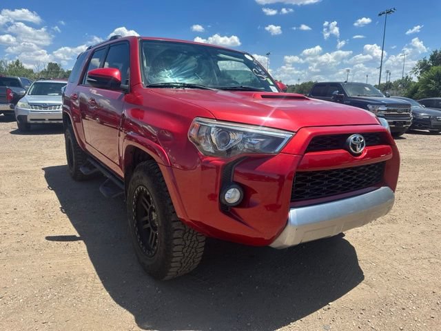 Used 2015 Toyota 4Runner Trail Premium w/ Four Season Floor Mat Package AWD/4WD image 10