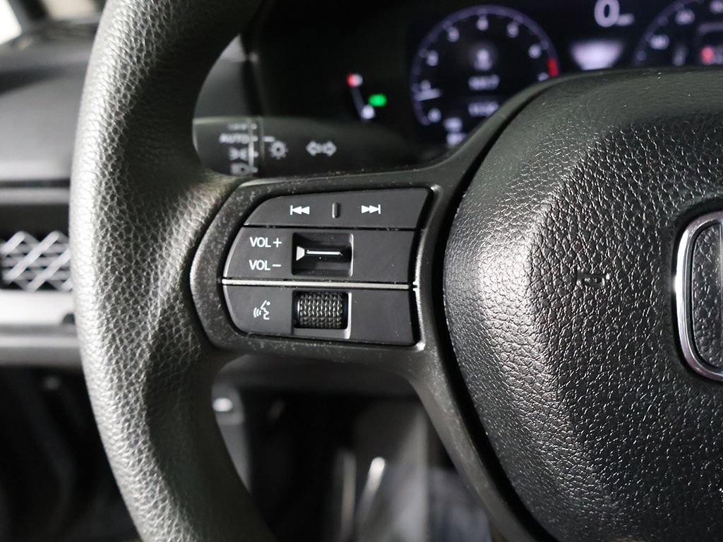 Used 2025 Honda Accord SE image 36