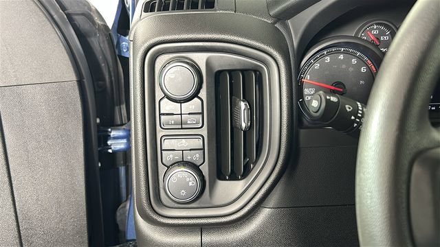 Used 2024 Chevrolet Silverado 1500 Custom w/ LPO, Dark Essentials Package AWD/4WD image 19