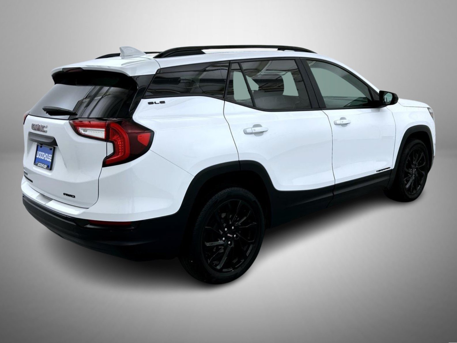 Used 2024 GMC Terrain SLE w/ Driver Convenience Package AWD/4WD image 5