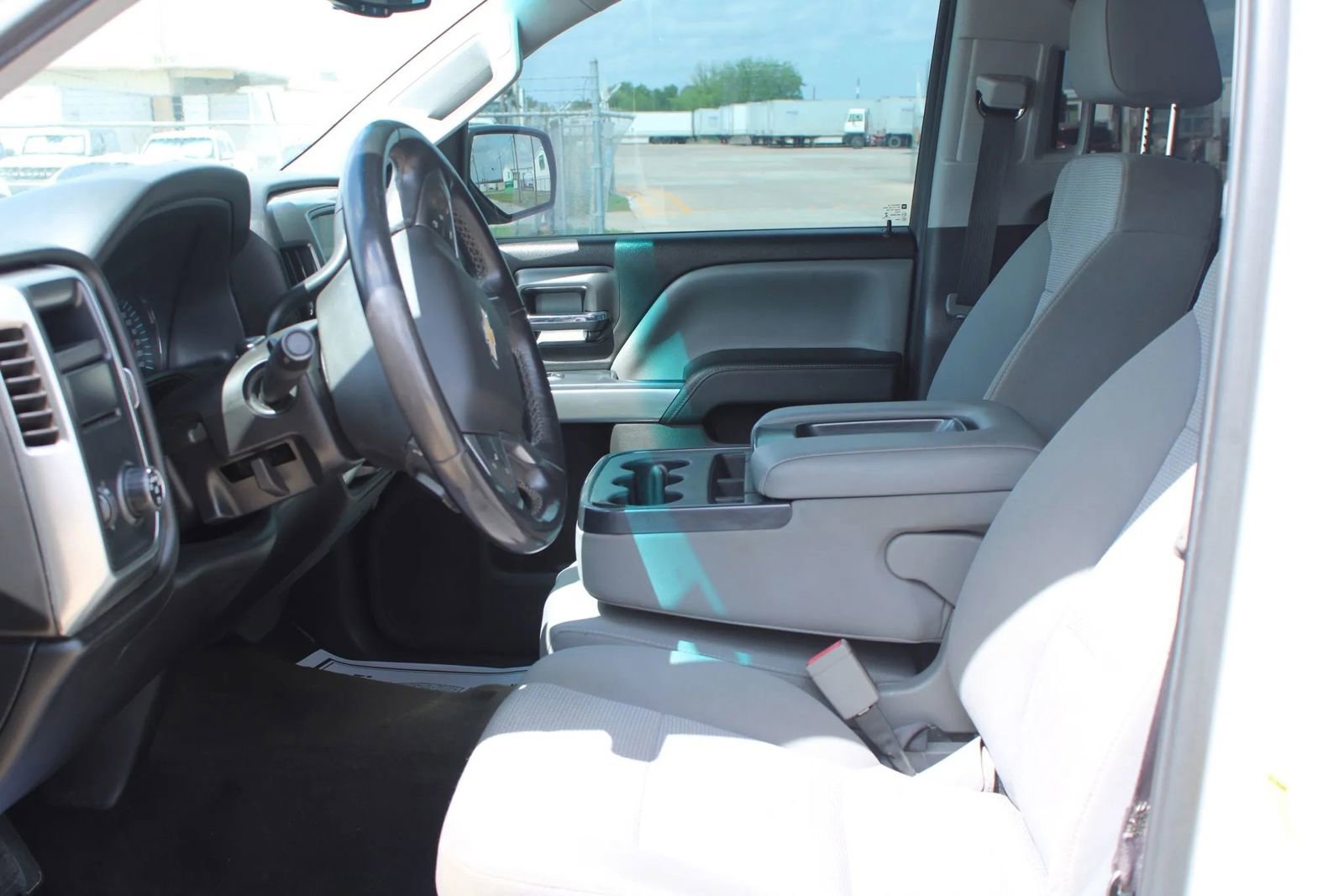 Used 2017 Chevrolet Silverado 1500 LT w/ All Star Edition image 15