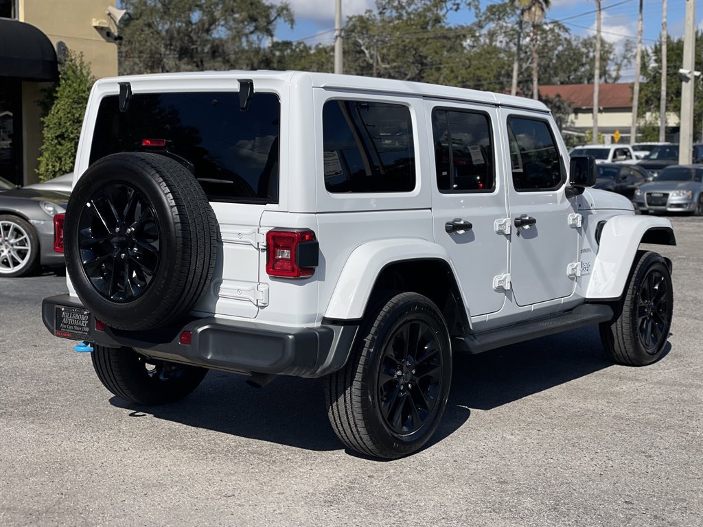 Used 2024 Jeep Wrangler Unlimited Sahara image 14