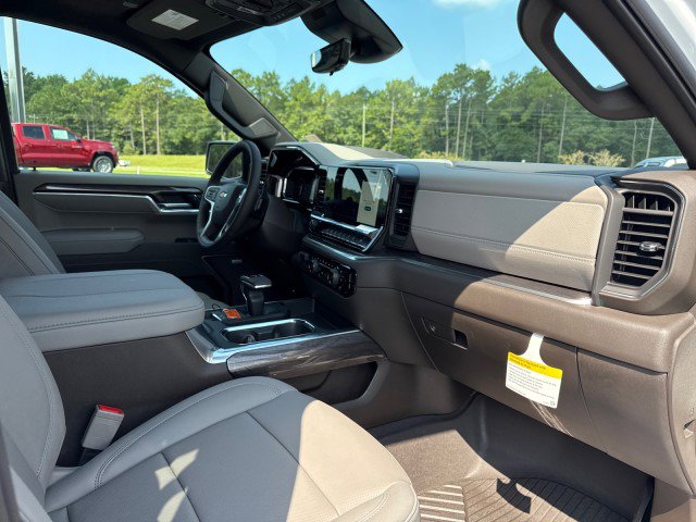 New 2026 Chevrolet Silverado 1500 LTZ w/ LTZ Premium Package image 10