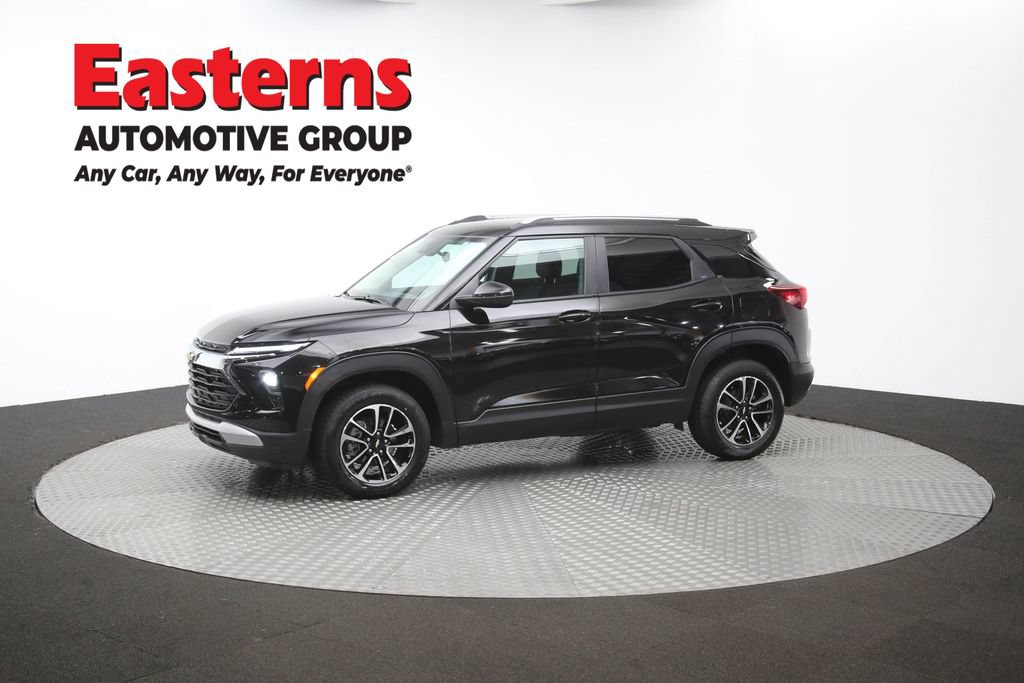Used 2026 Chevrolet TrailBlazer LT w/ LT Cold Weather Package AWD/4WD image 57
