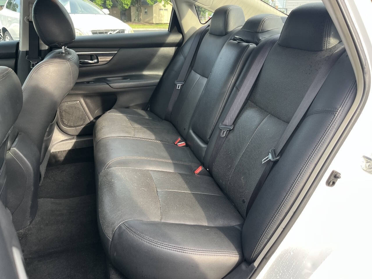 Used 2013 Nissan Altima 2.5 S FWD image 15