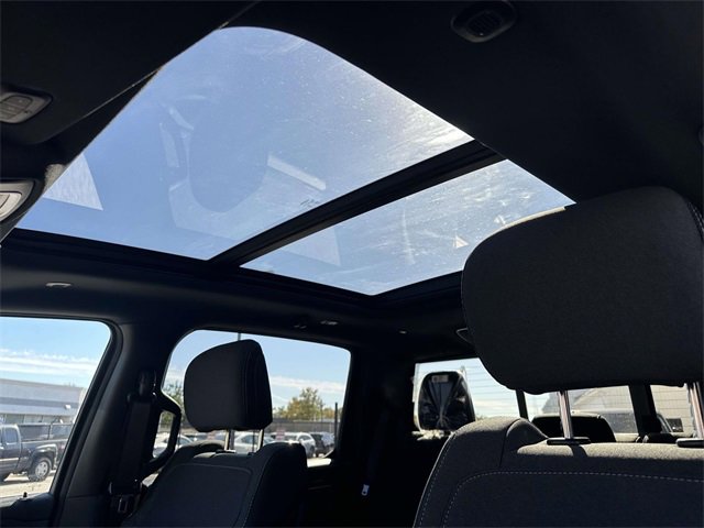 New 2026 RAM 1500 4x4 Crew Cab image 8