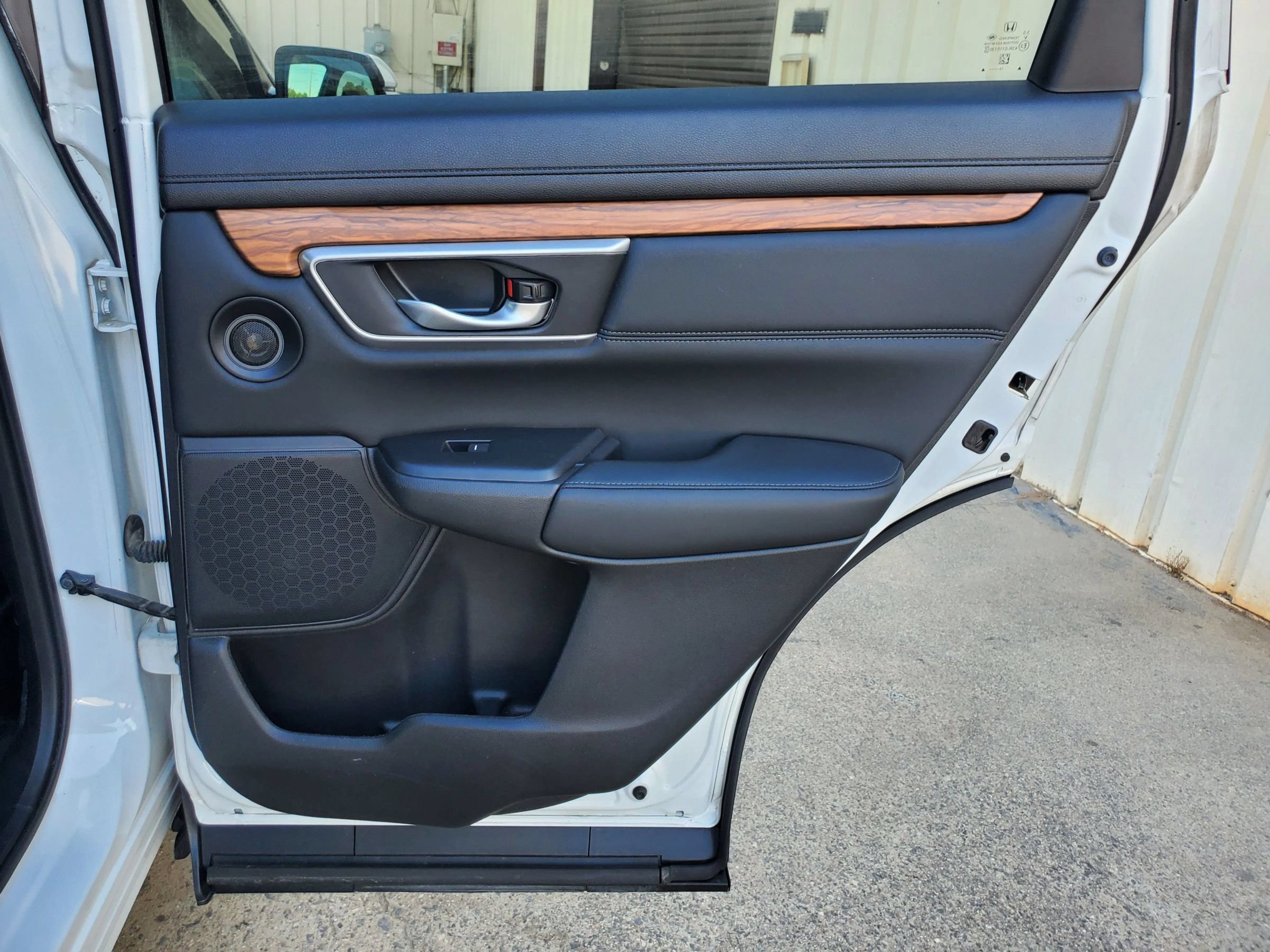 Used 2019 Honda CR-V EX-L image 25
