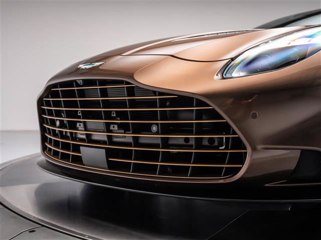 New 2026 Aston Martin Vanquish RWD image 20