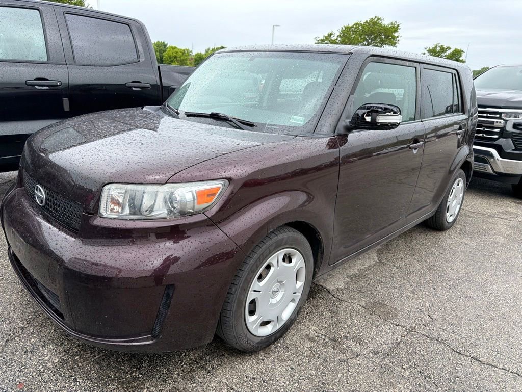 Used 2008 Scion xB FWD image 2