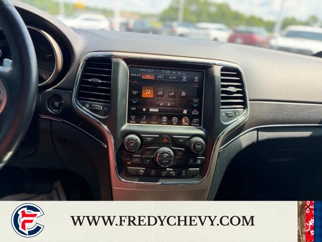 Used 2016 Jeep Grand Cherokee Limited AWD/4WD image 17