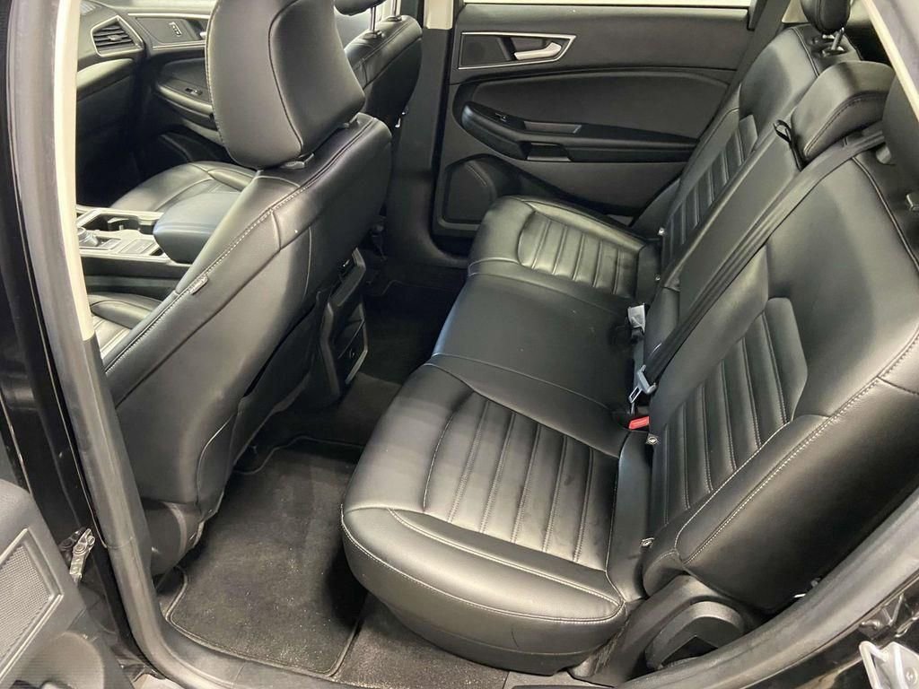 Used 2023 Ford Edge SEL image 10