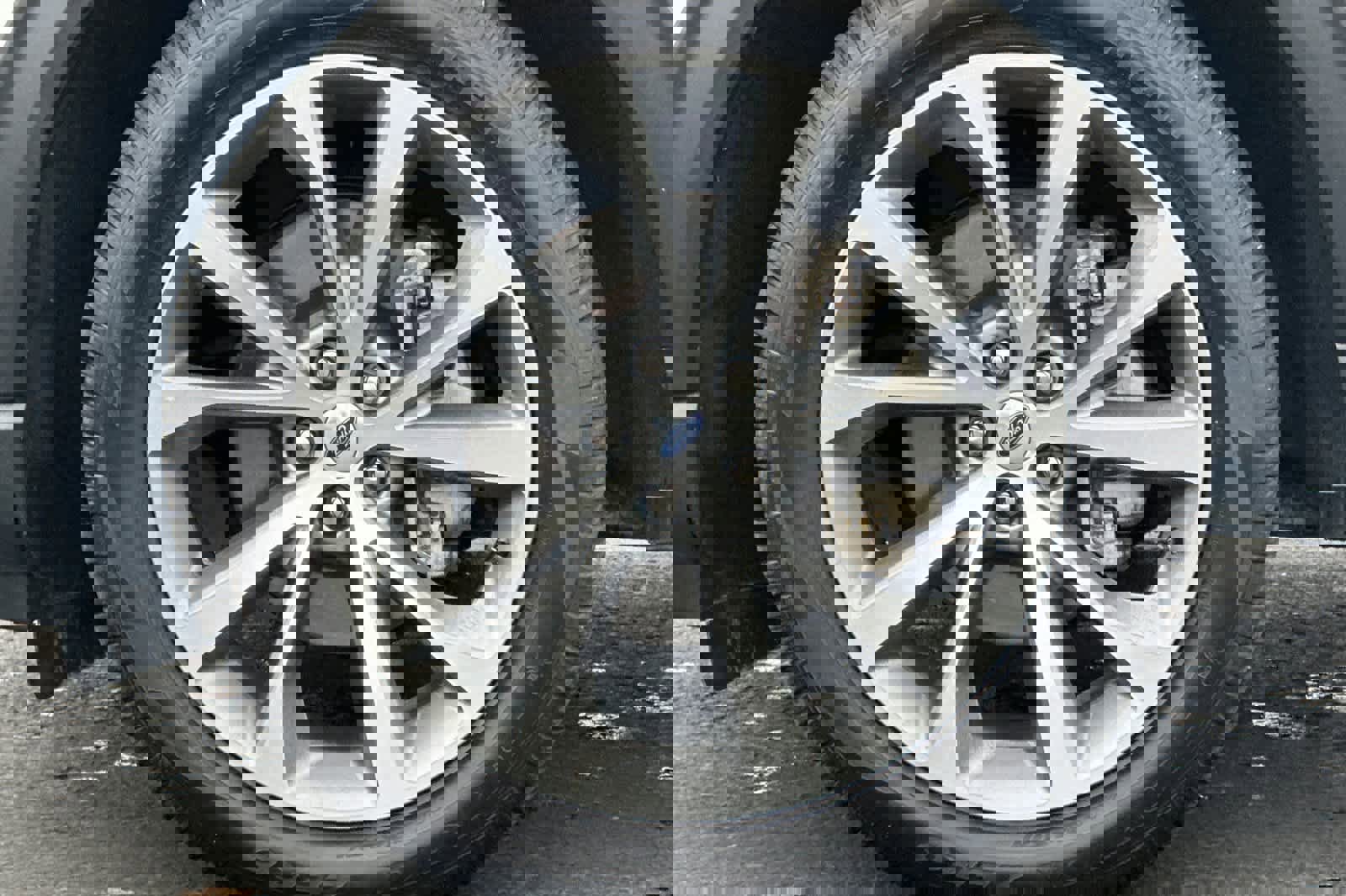 Certified 2025 Ford Explorer Platinum w/ Ultimate Package image 27