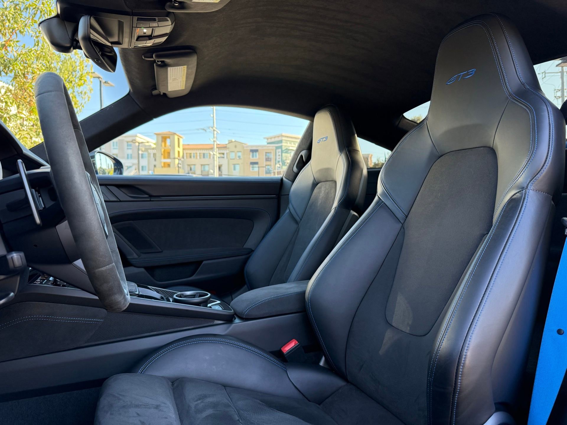 Certified 2022 Porsche 911 GT3 image 5