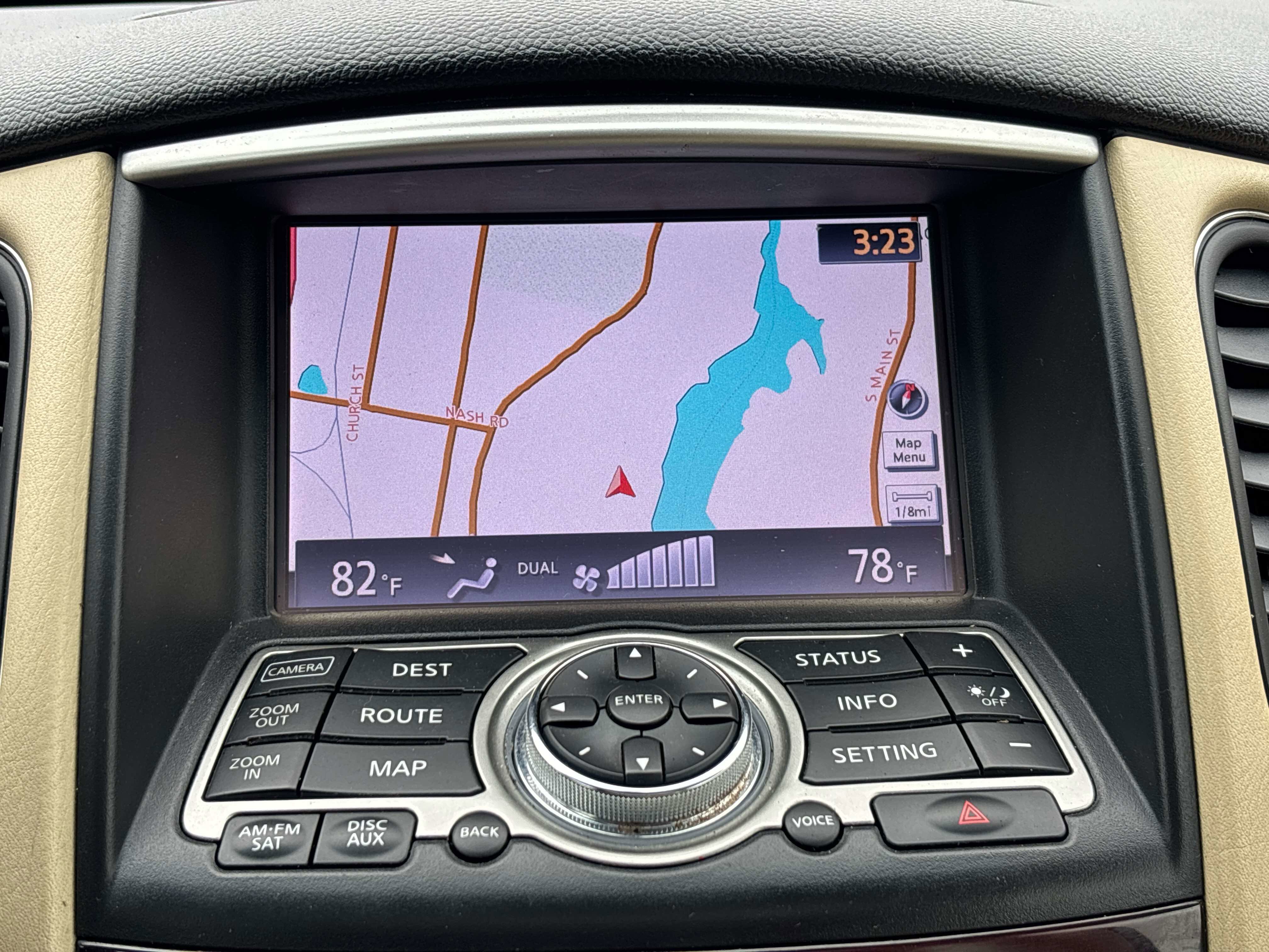 Used 2017 INFINITI QX50 AWD w/ Premium Plus Package image 21