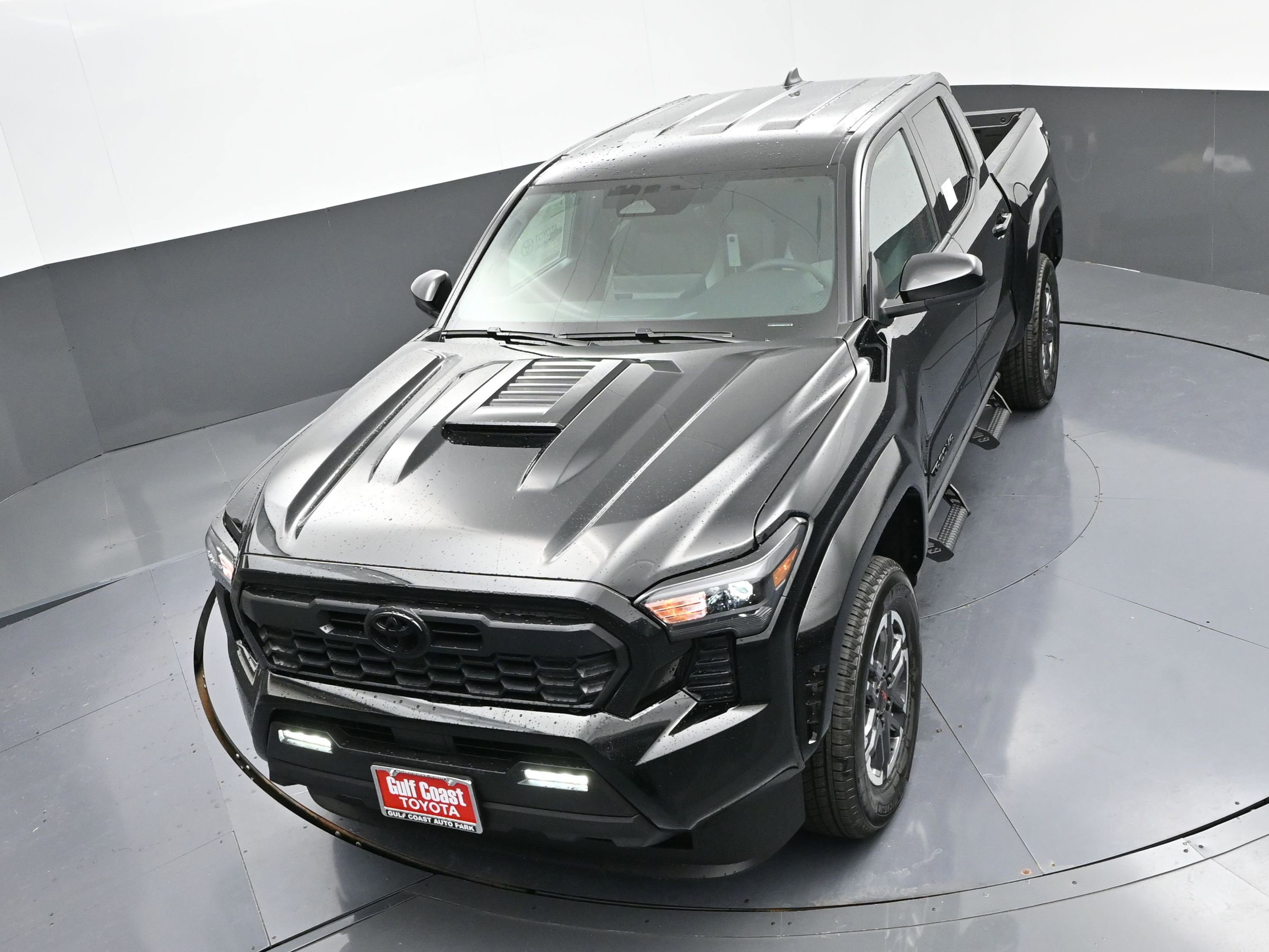 Certified 2025 Toyota Tacoma TRD Sport image 33