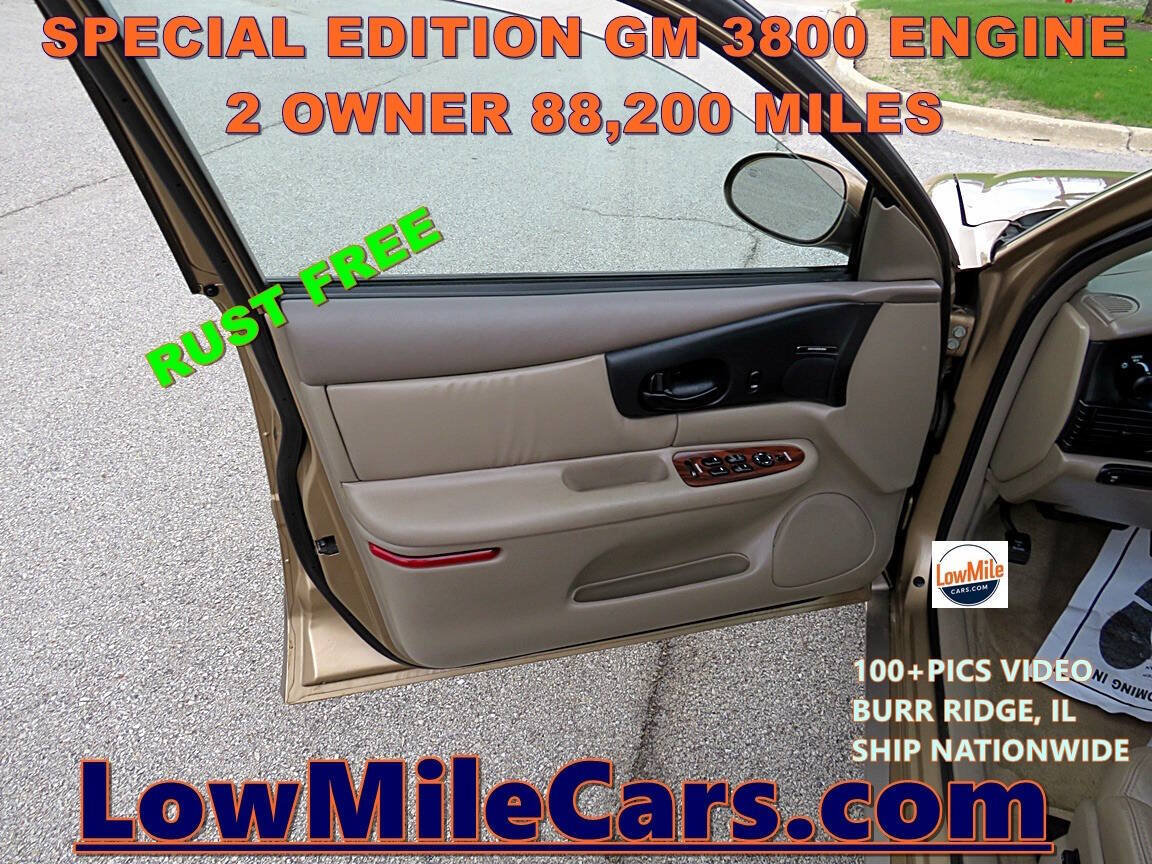 Used 2001 Buick Regal LS w/ Abboud Pkg FWD image 14