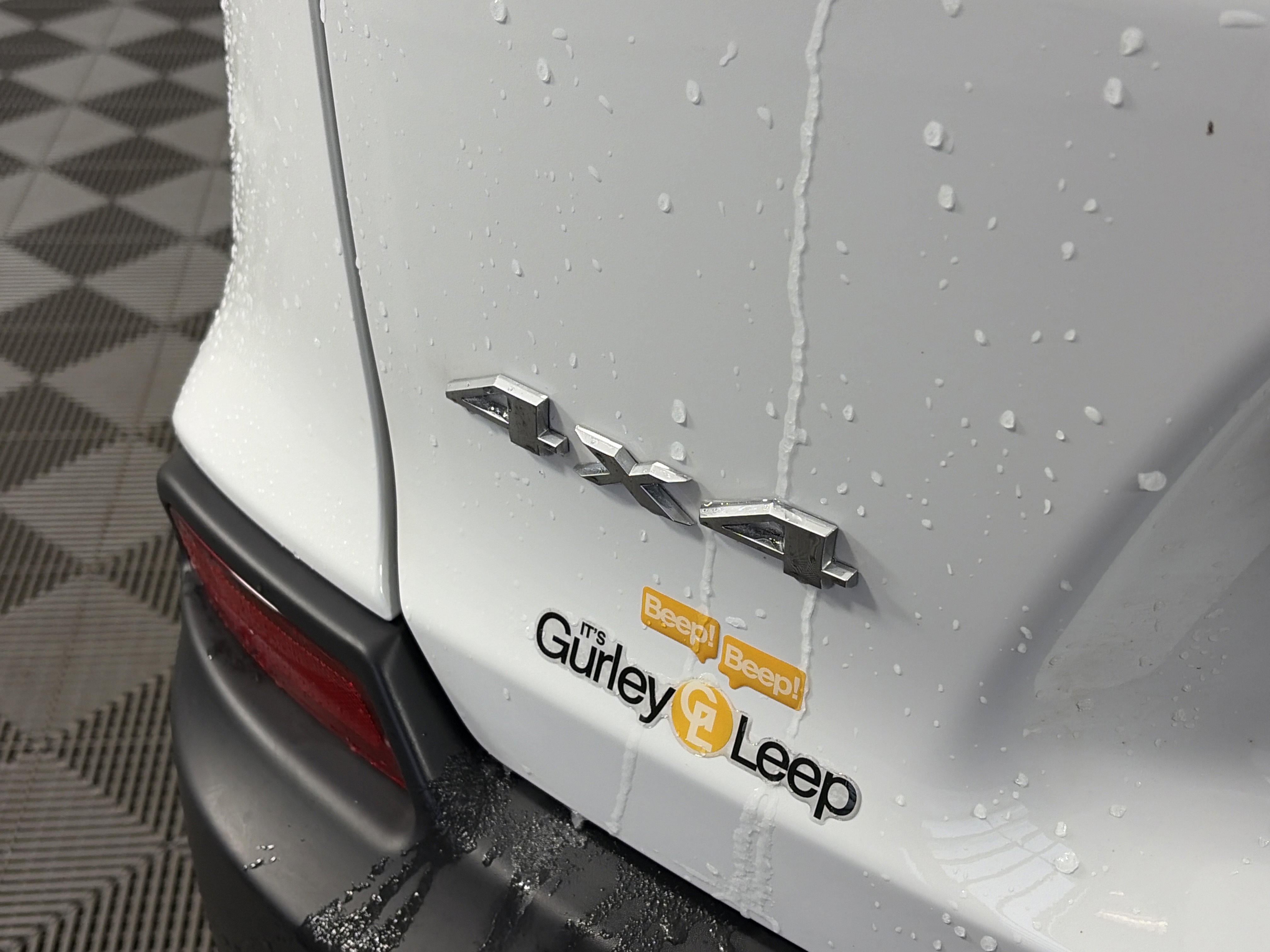 Used 2022 Jeep Cherokee Limited image 16