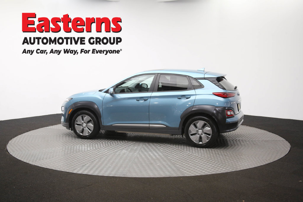 Used 2021 Hyundai Kona Limited FWD image 65