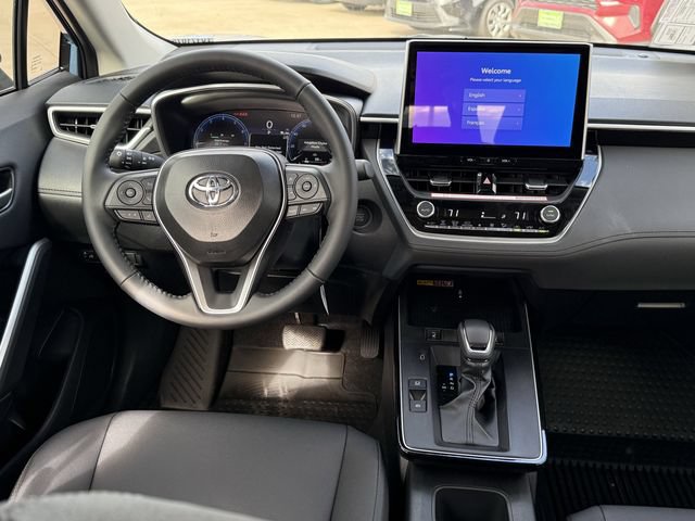 Used 2026 Toyota Corolla Cross XLE w/ Convenience Package FWD image 11