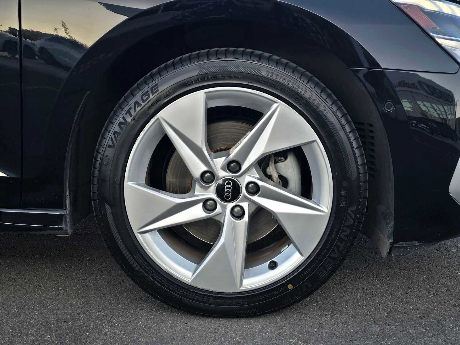 Used 2024 Audi A3 2.0T Premium image 9