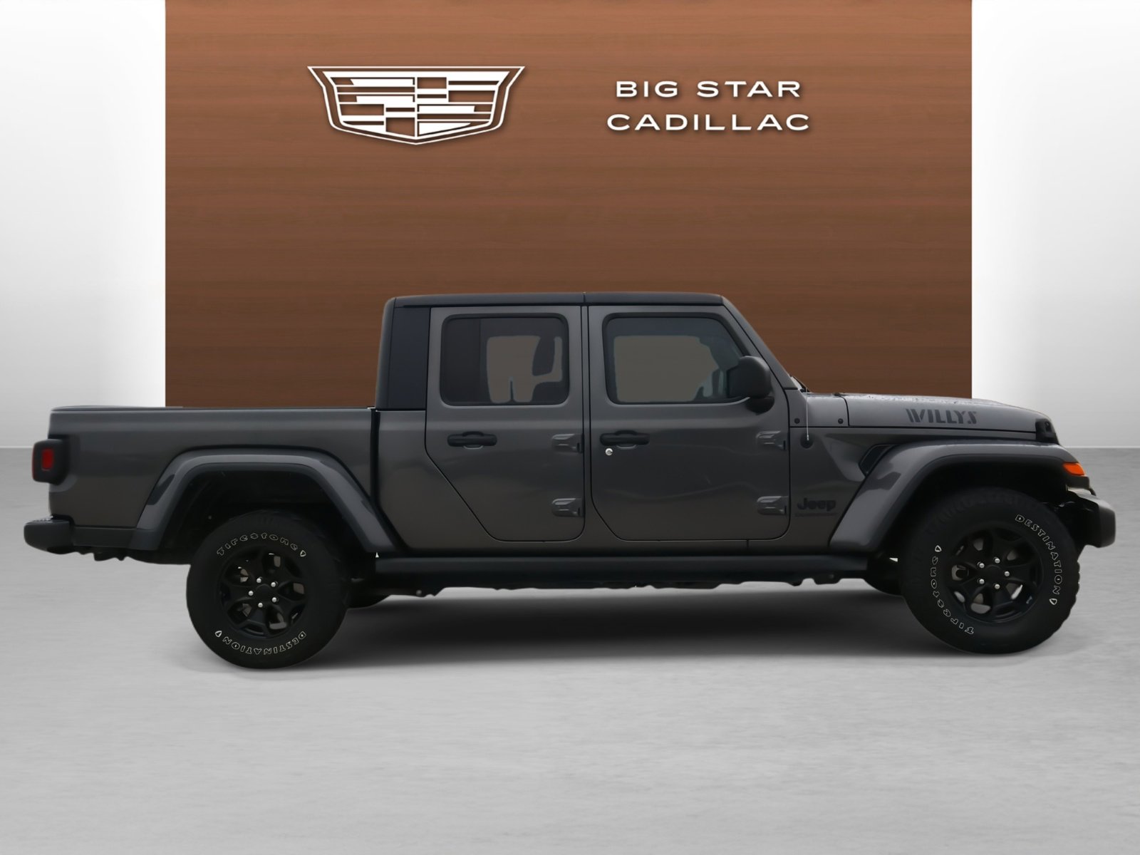 Used 2021 Jeep Gladiator Willys image 6