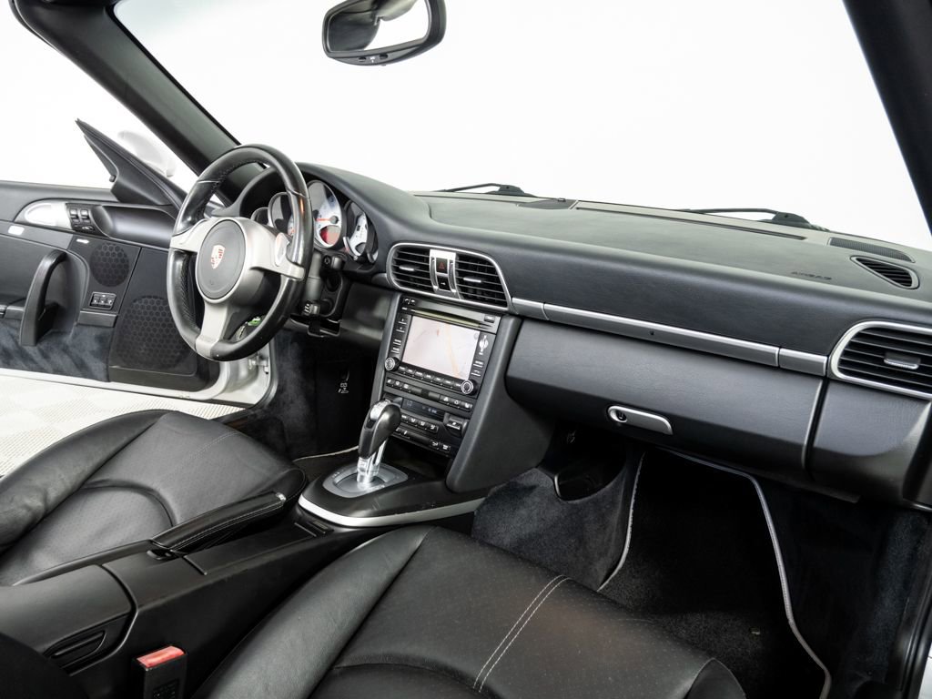 Used 2010 Porsche 911 Carrera S RWD image 18
