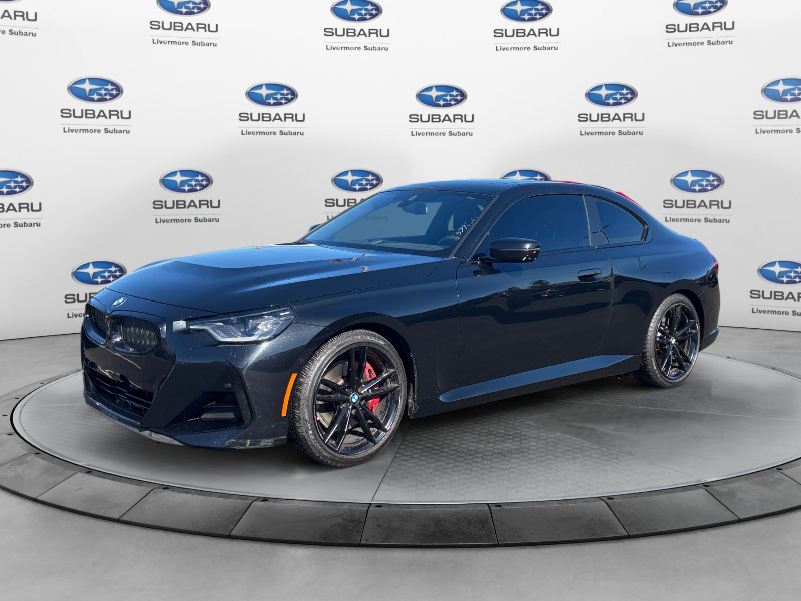 Used 2024 BMW 230i Coupe w/ Premium Package RWD image 3