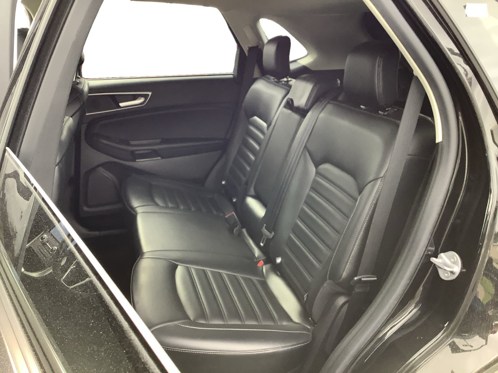 Used 2023 Ford Edge SEL w/ Convenience Package AWD/4WD image 13