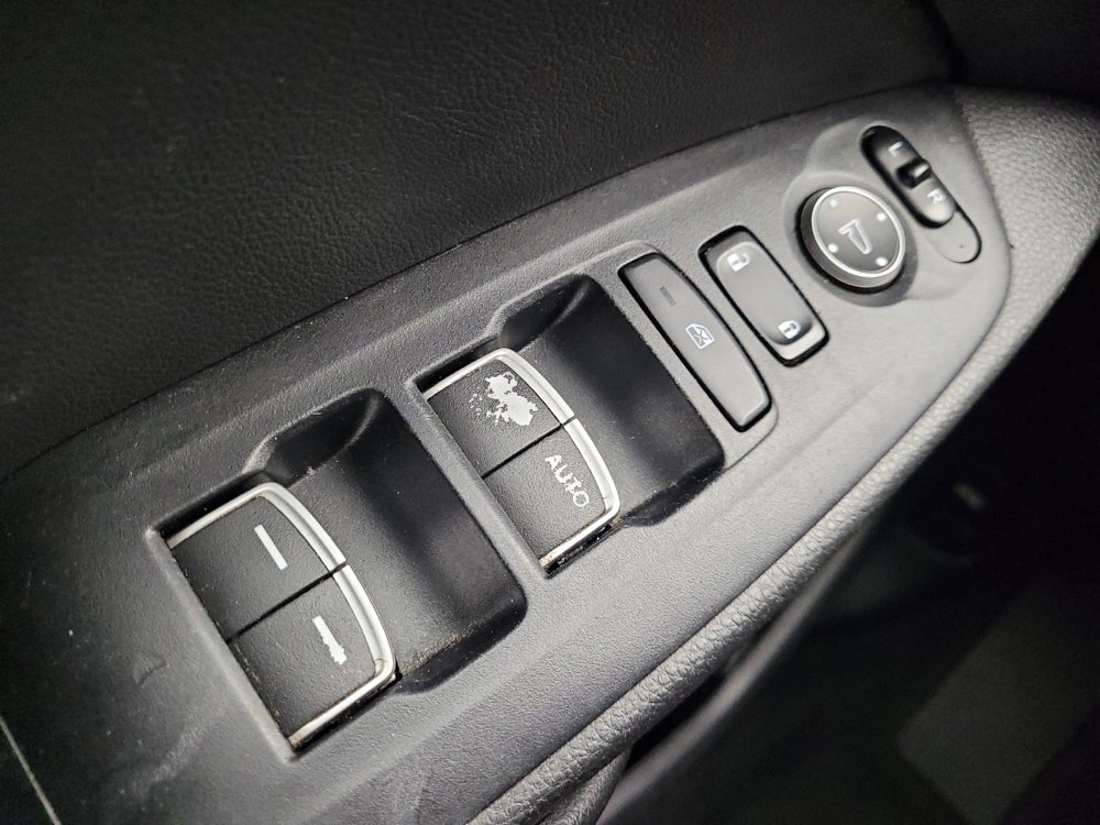 Used 2019 Honda Accord LX image 27