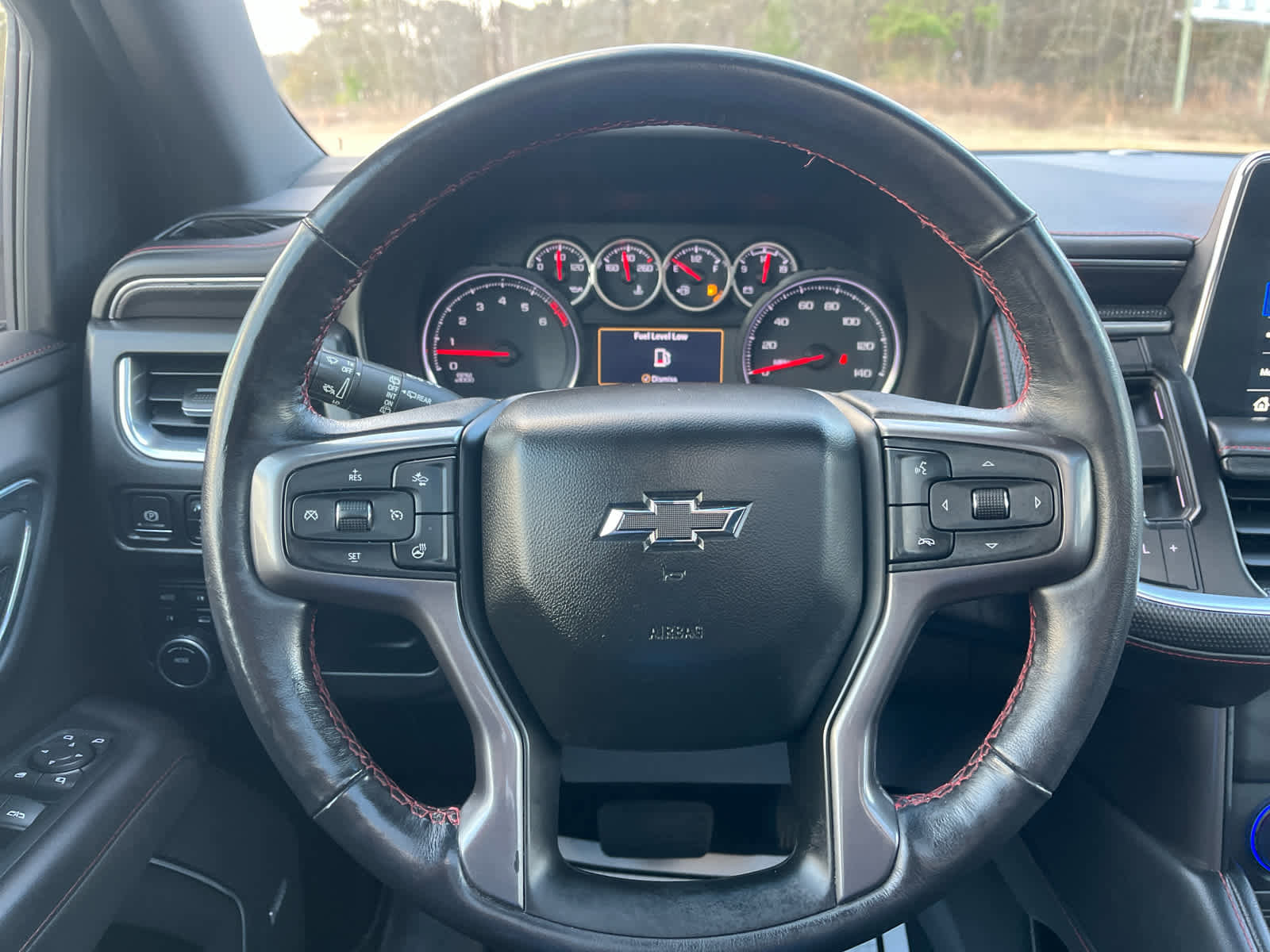 Used 2021 Chevrolet Suburban RST w/ Luxury Package image 23