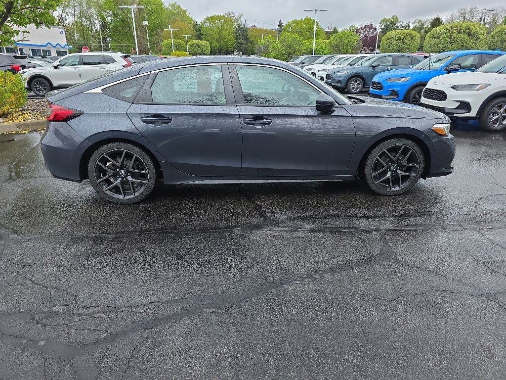 Used 2022 Honda Civic Sport Touring image 8