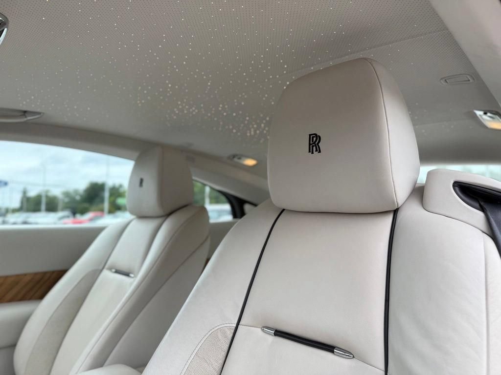 Used 2015 Rolls-Royce Wraith RWD image 26