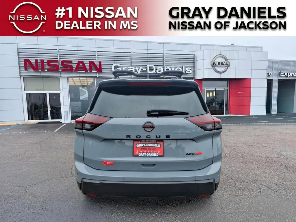 Certified 2025 Nissan Rogue SV AWD/4WD image 6