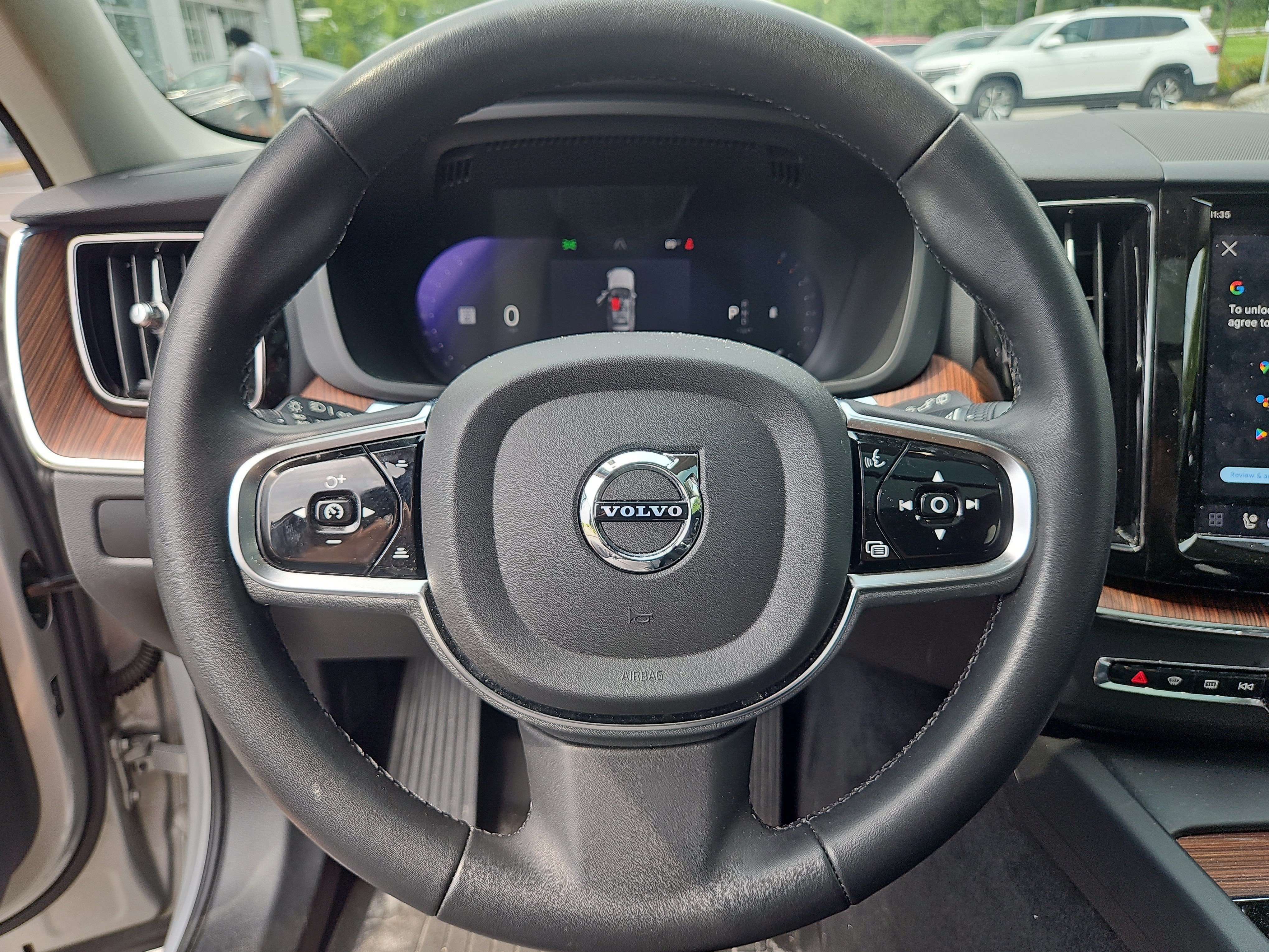 Used 2024 Volvo XC60 B5 Plus w/ Protection Package Premier AWD/4WD image 21