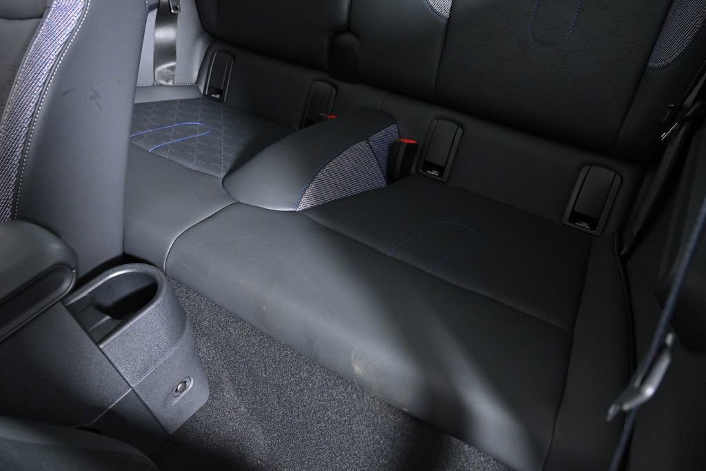 Certified 2025 MINI Cooper 2-Door Hardtop image 23