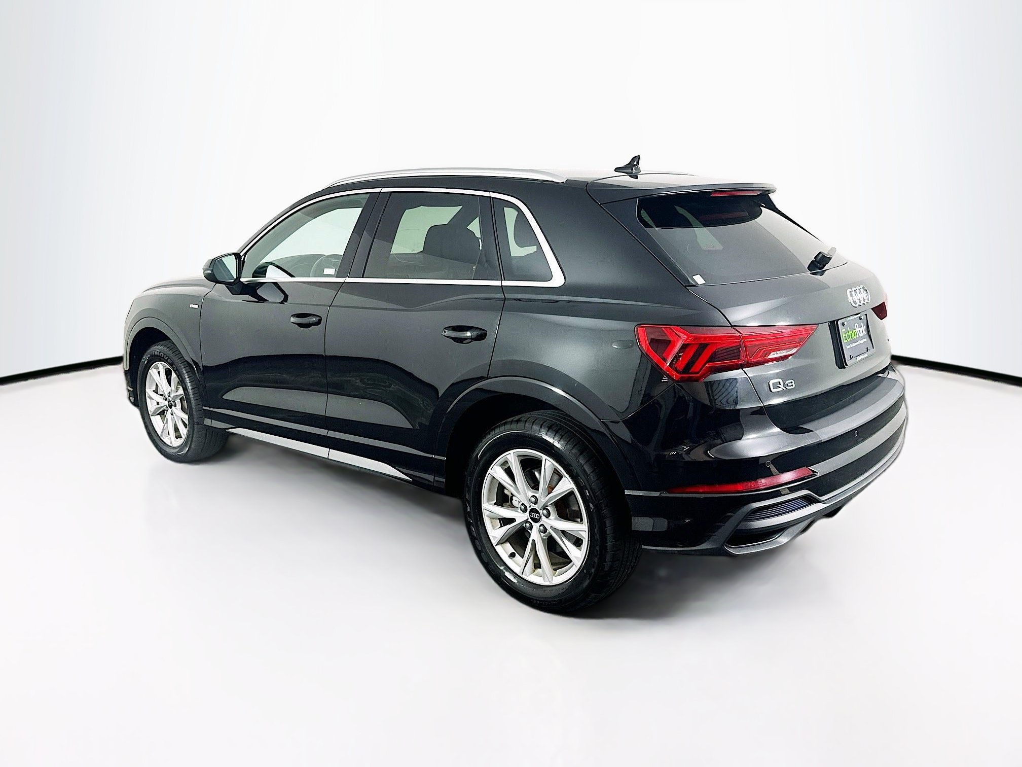 Used 2025 Audi Q3 2.0T Premium AWD/4WD image 5